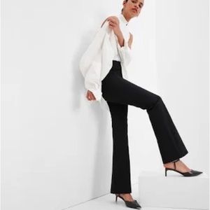 GAP Perfect Trouser 6A Stretch Flare mid-rise Black faux pockets long poly blend